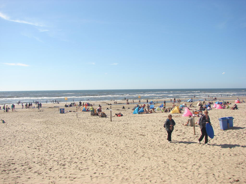 De weg naar het strand Bed and Breakfast Egmond aan Zee Kamer foto